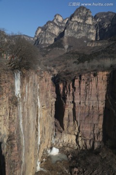 郭亮村