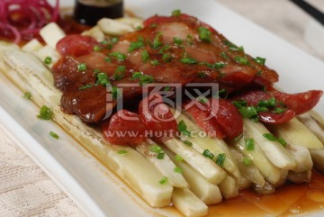 腊味蒸茄条