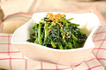 鸡汤瑶柱灼菜心
