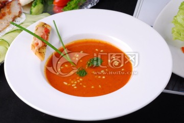 松仁西红柿汤