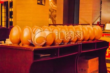 金蛋 财富
