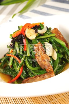 豆豉鲮鱼油麦菜