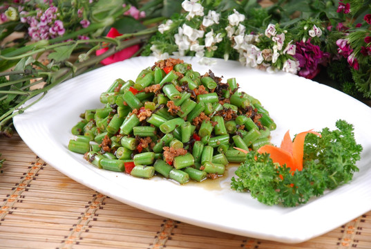 榄菜肉碎四季豆