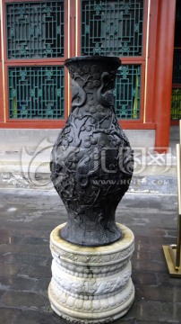 乐寿堂铜花瓶