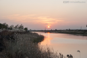 小河落日夕阳