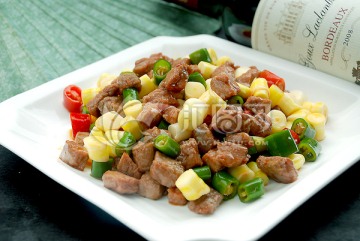 炒牛肉粒