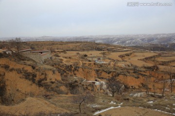 小山村