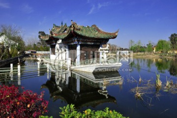 中式古典水景园林