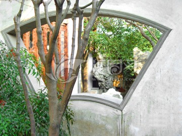 苏州园林 庭院扇形漏窗