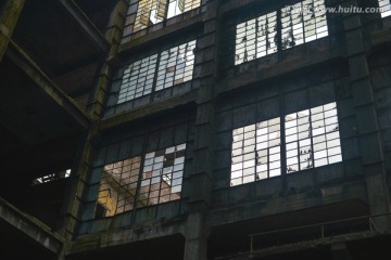 工厂旧窗户