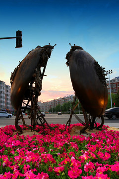 雕塑 鲜花 青铜雕塑 大庆市