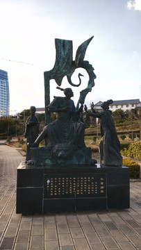 平章绣幕