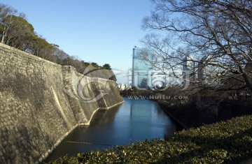 樱花大阪城河