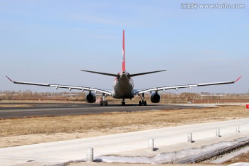 空客A330飞机后视图