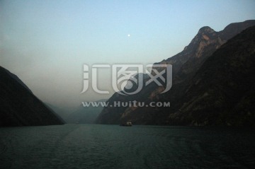 长江三峡