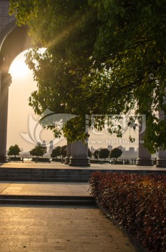 欧式建筑 逆光下的建筑