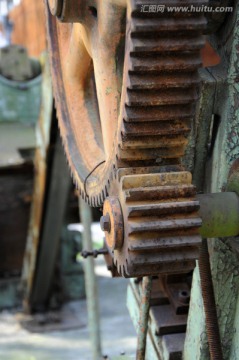 红砖厂创意园 工业时代 机器