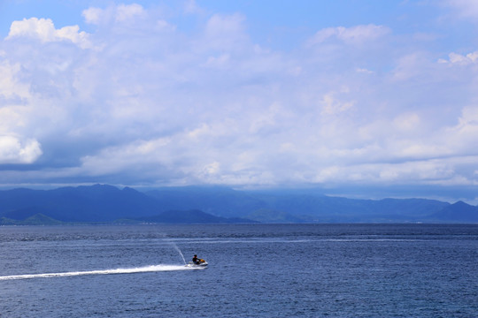 大海游艇