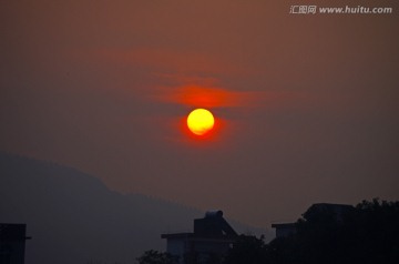 日出背景