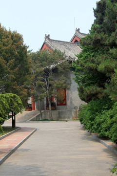 中央民族大学