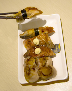 日式美食 鲍鱼 鳗鱼寿司