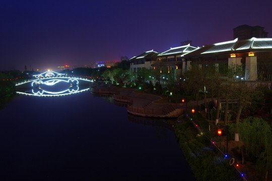 西安汉城湖景区夜景