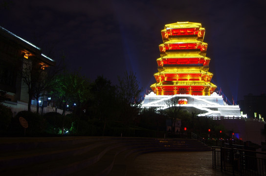 西安汉城湖夜景