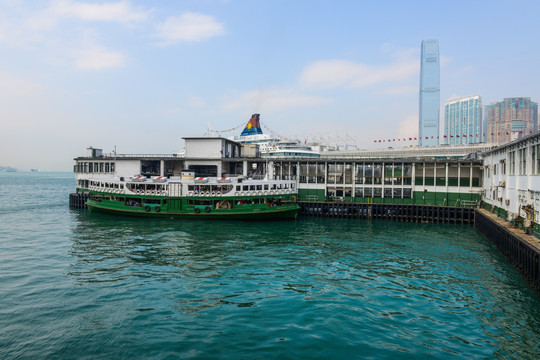 香港码头游轮