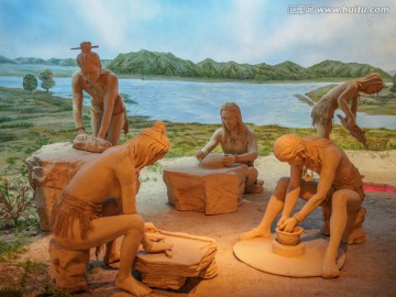 原始人类制作陶器场景复原