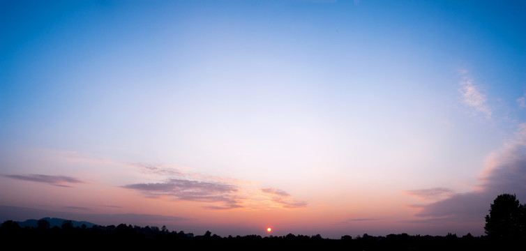 天空