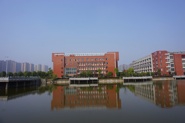 湖南工业大学