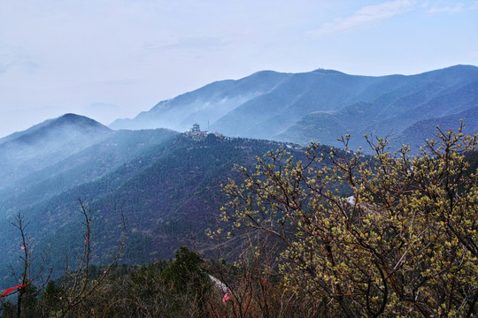 雨后的香山