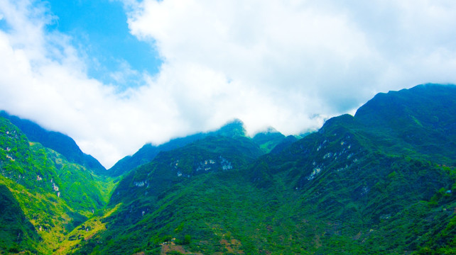 大山 云雾