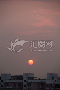 落日余晖夕阳西下 城市建筑