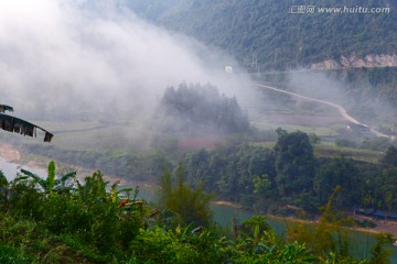 河流风景 晨雾