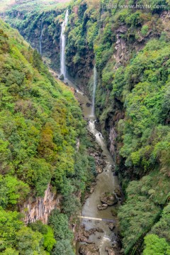 兴义马岭河