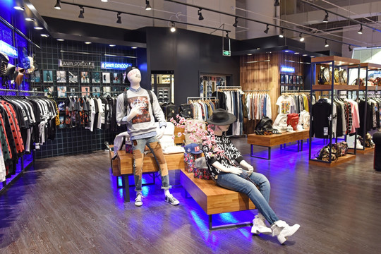 服装专卖店
