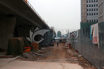 潮白河大桥工地现场
