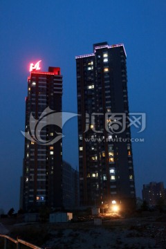 高楼夜景
