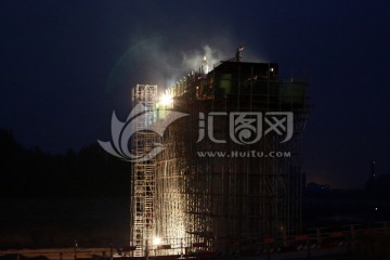 潮白河大桥建设工地夜景
