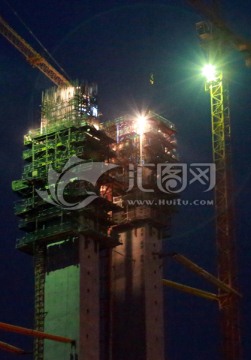 潮白河大桥建设工地