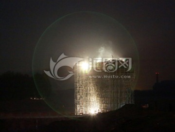 潮白河大桥建设工地夜景