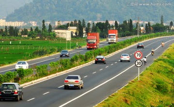 新建的公路