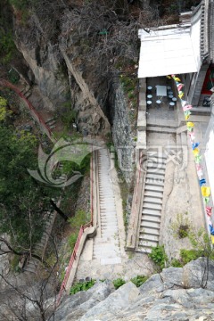 山路