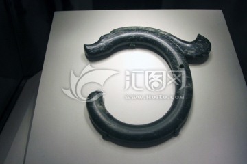 玉龙