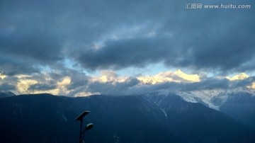 云南德钦梅里雪山卡瓦格博雪山冰