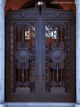 精雕铜门