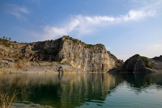 矿山美景