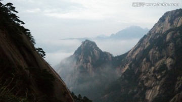 安徽黄山水墨雾景