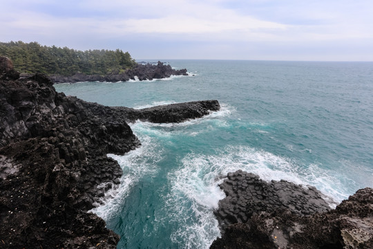 韩国济州岛柱状结理带火山岩